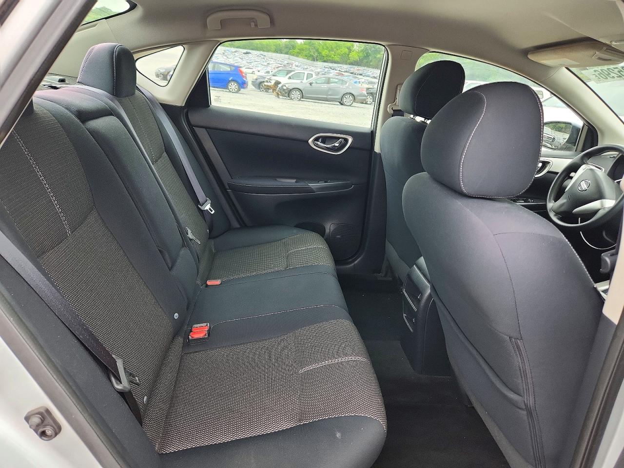 2014 NISSAN SENTRA S photo 19