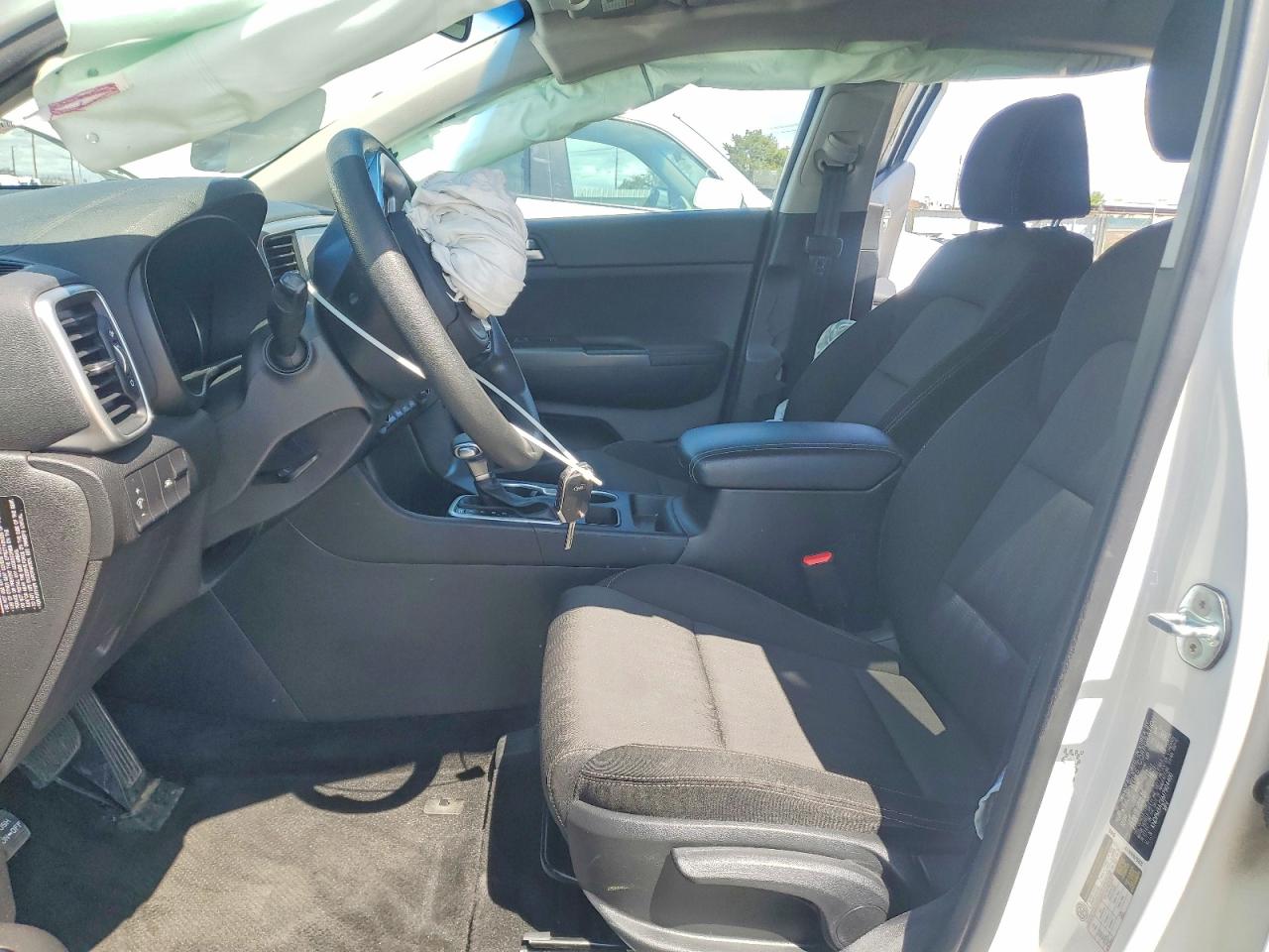 2021 KIA SPORTAGE LX photo 13