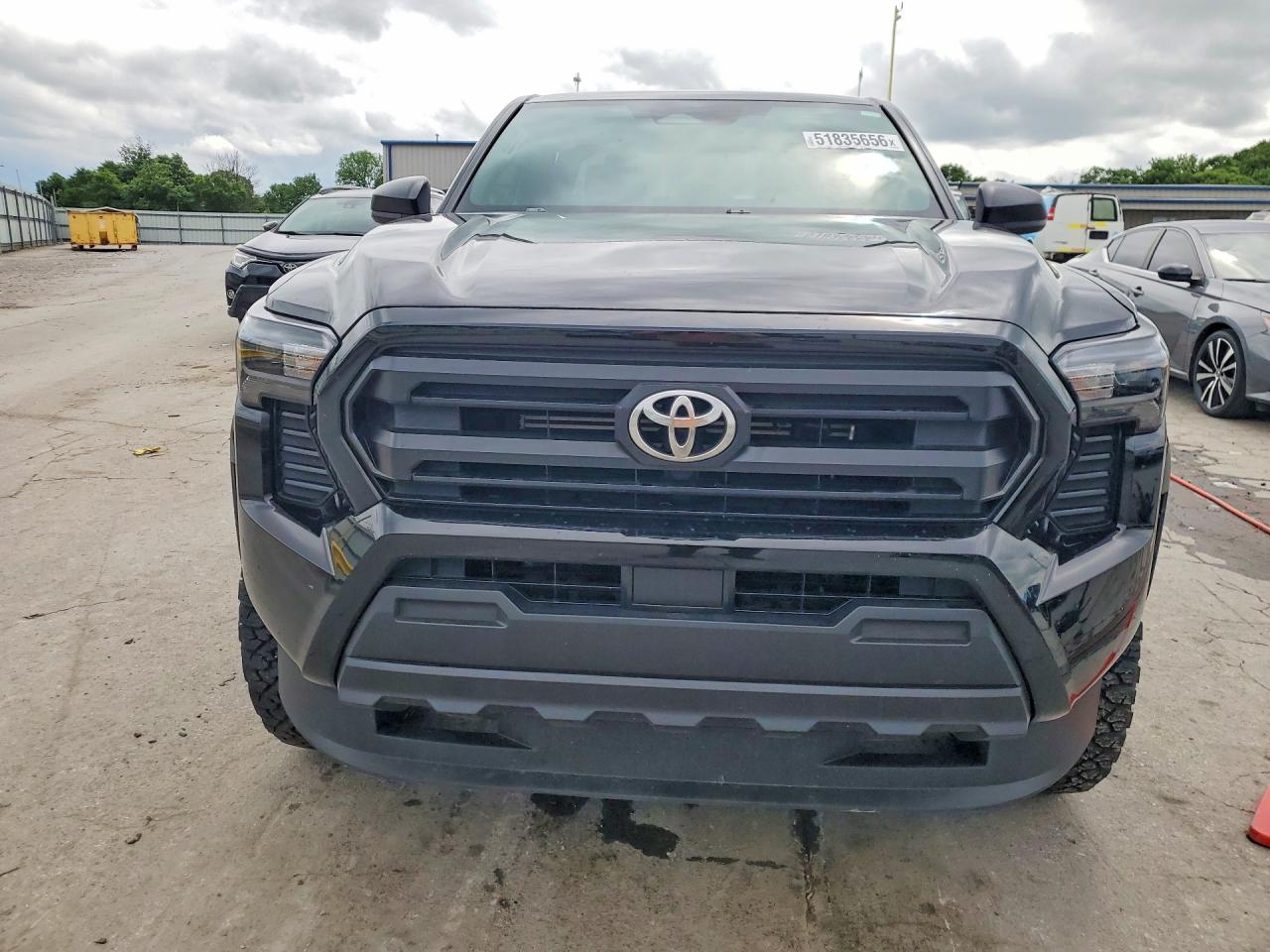 2024 TOYOTA TACOMA SR photo 9