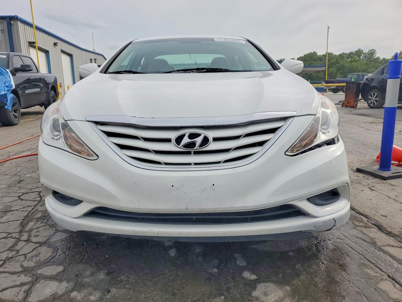 2013 HYUNDAI SONATA GLS photo 13