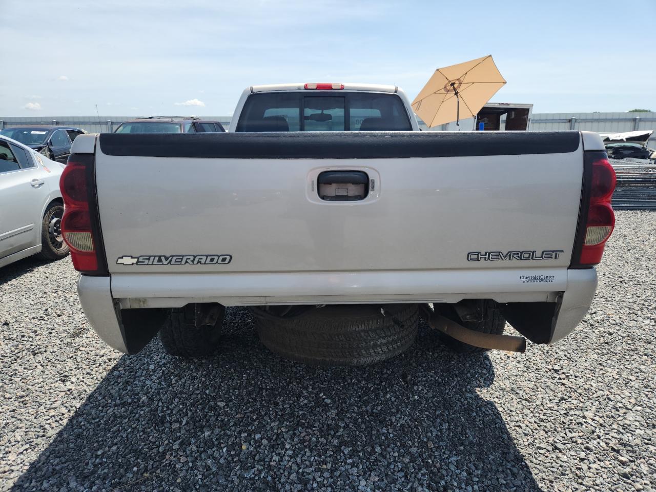 2005 CHEVROLET SILVERADO C1500 photo 11