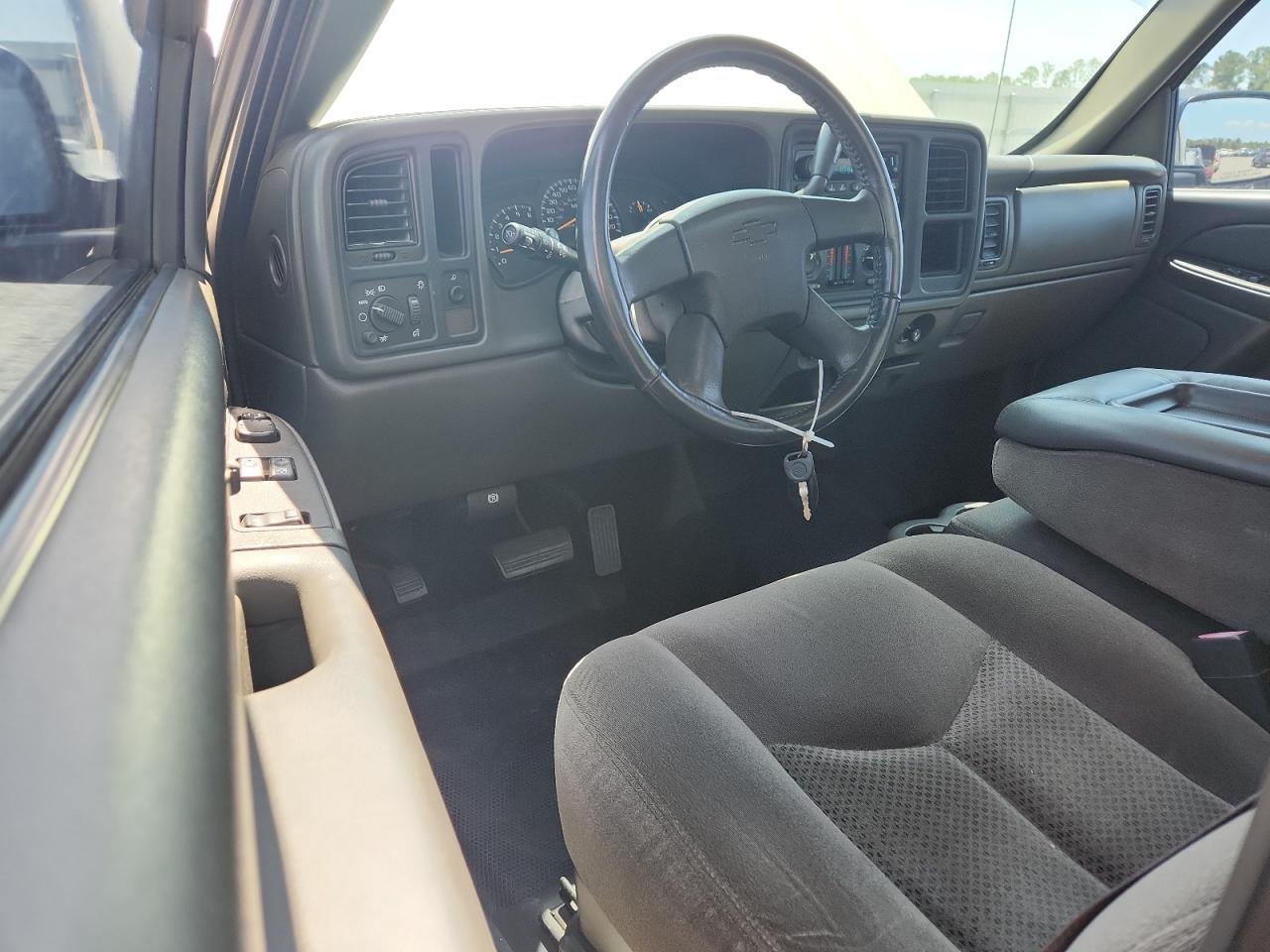 2005 CHEVROLET SILVERADO C1500 photo 15