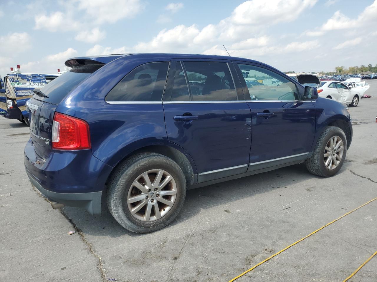 2011 FORD EDGE photo 3