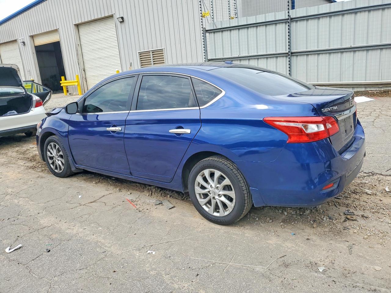 2018 NISSAN SENTRA SV photo 3