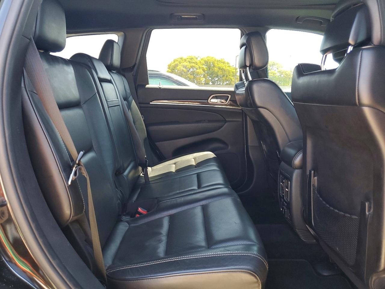 2014 JEEP GRAND CHEROKEE OVERLAND photo 21