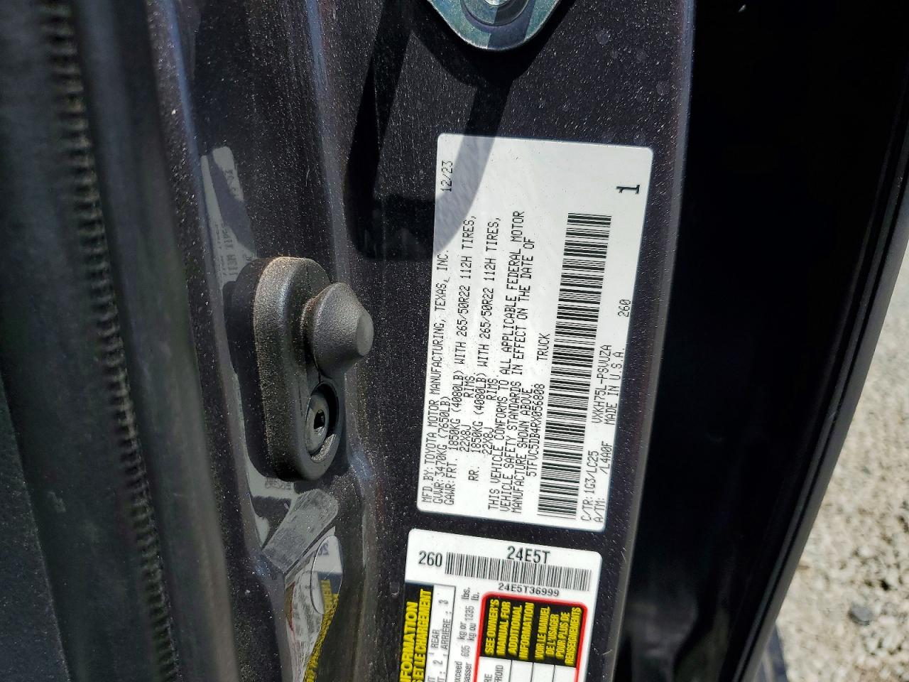 2024 TOYOTA TUNDRA photo 34