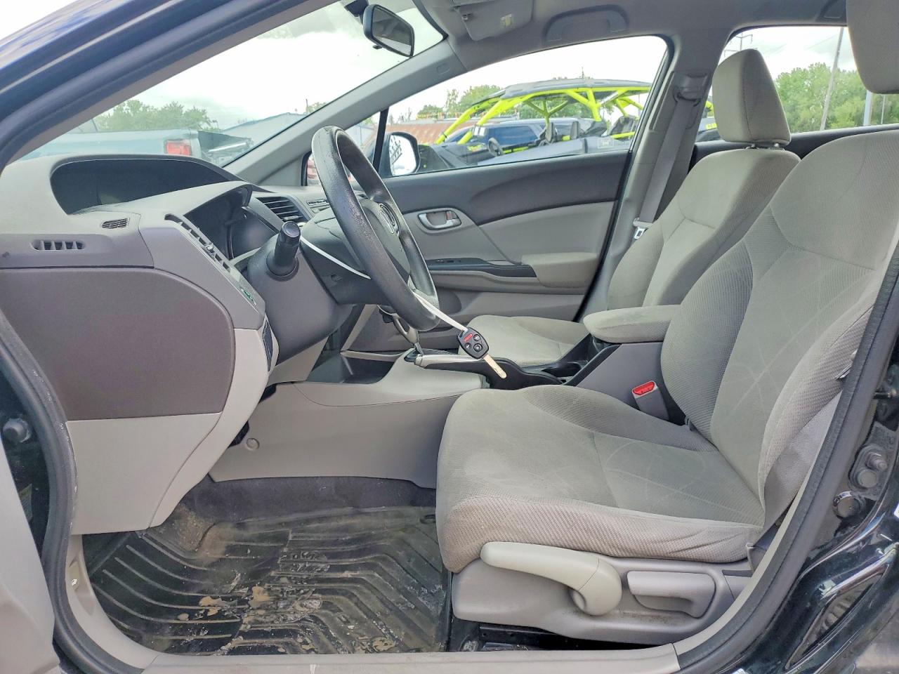 2012 HONDA CIVIC LX photo 19