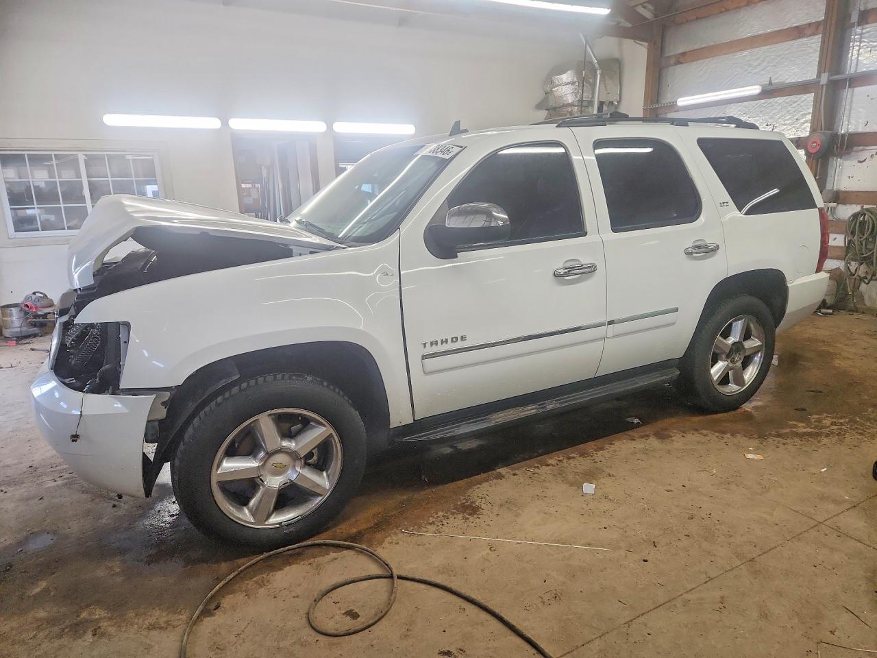 2011 CHEVROLET TAHOE