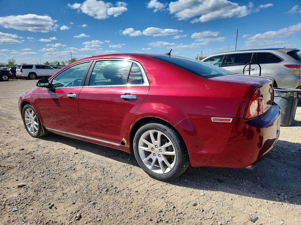 2011 CHEVROLET MALIBU LTZ photo 4