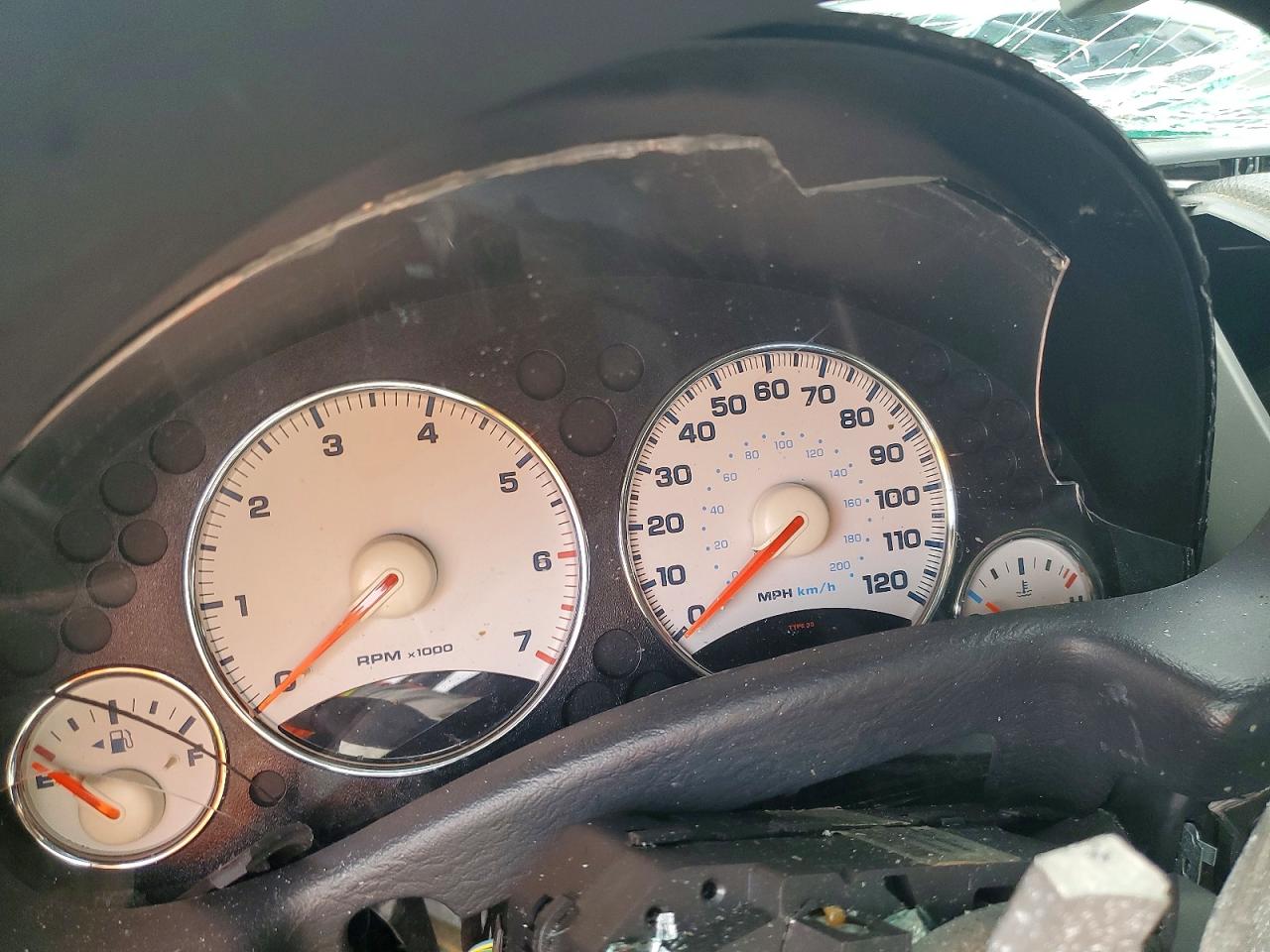 2004 JEEP LIBERTY LIMITED photo 17