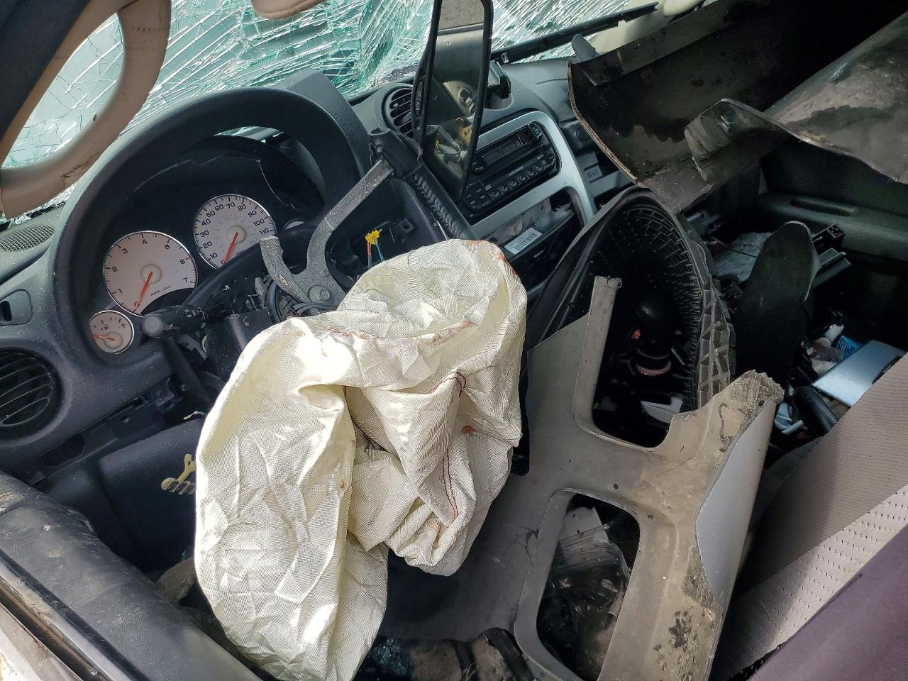 2004 JEEP LIBERTY LIMITED photo 15