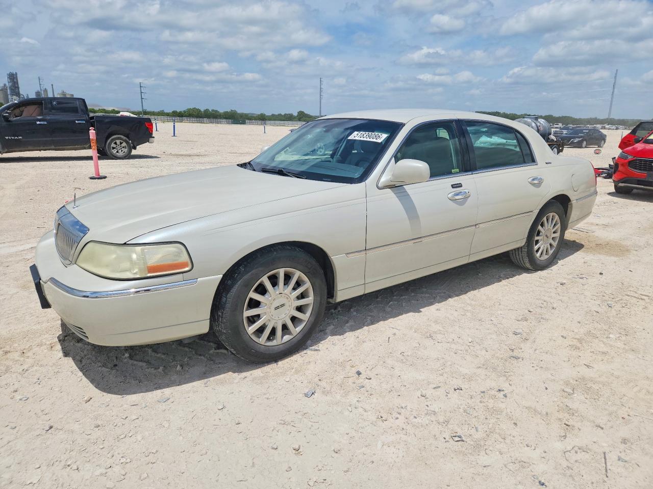 2007 LINCOLN TOWN CAR