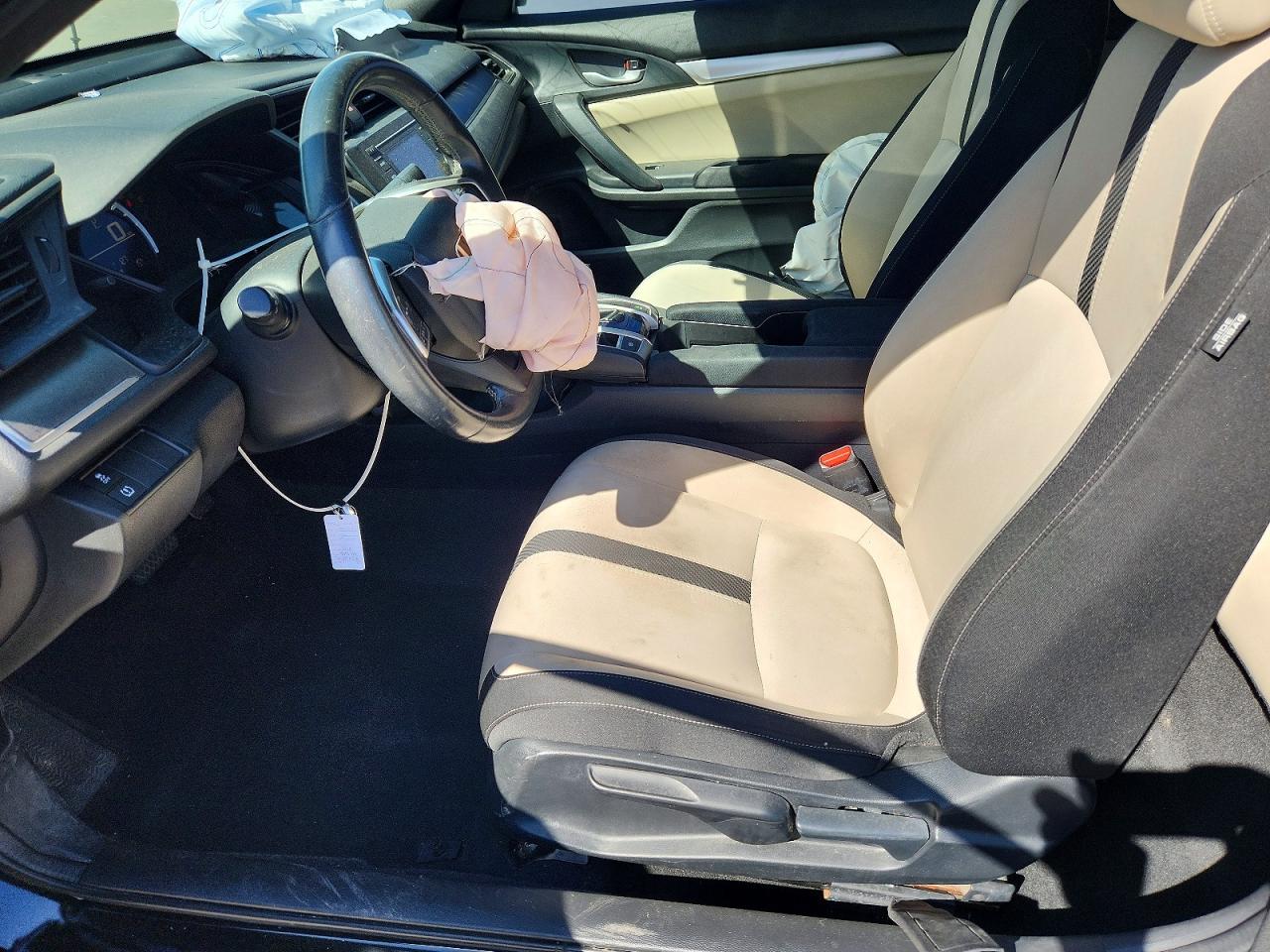 2016 HONDA CIVIC LX photo 13
