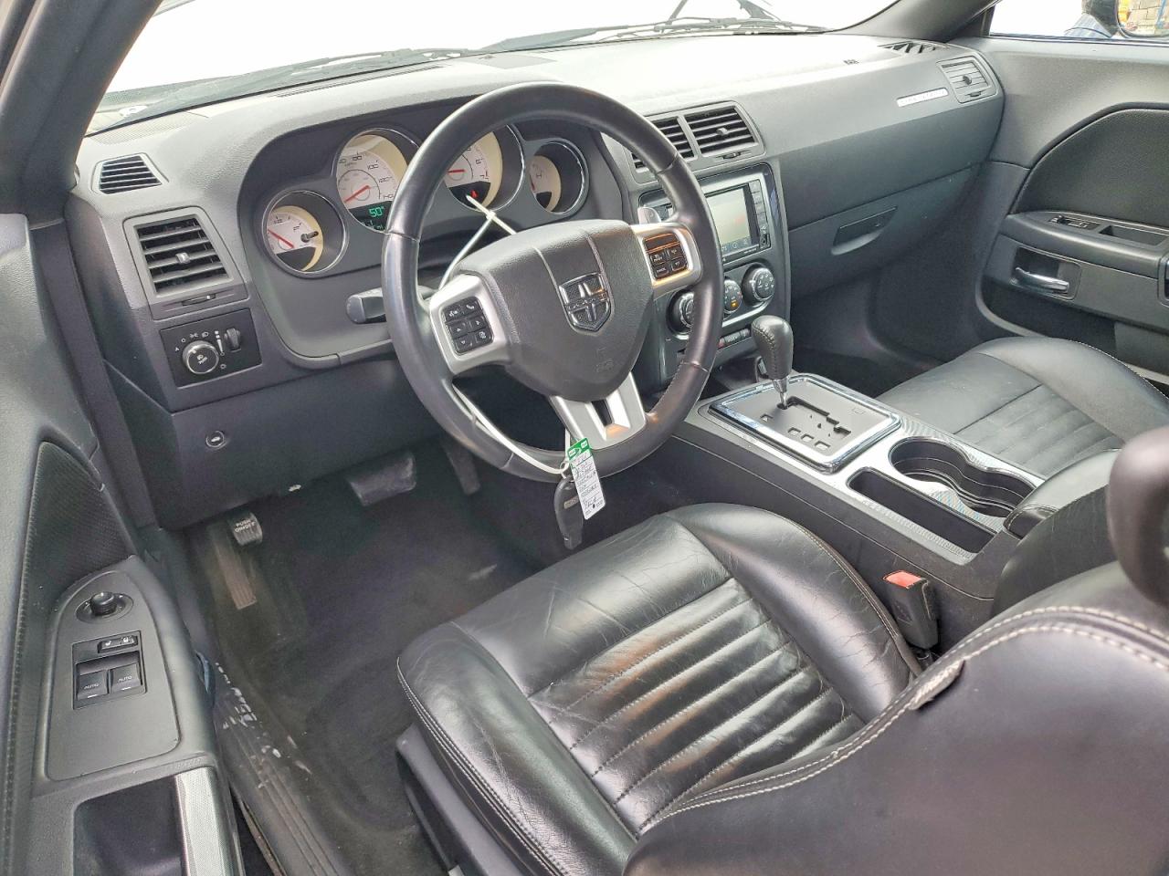 2012 DODGE CHALLENGER SXT photo 15