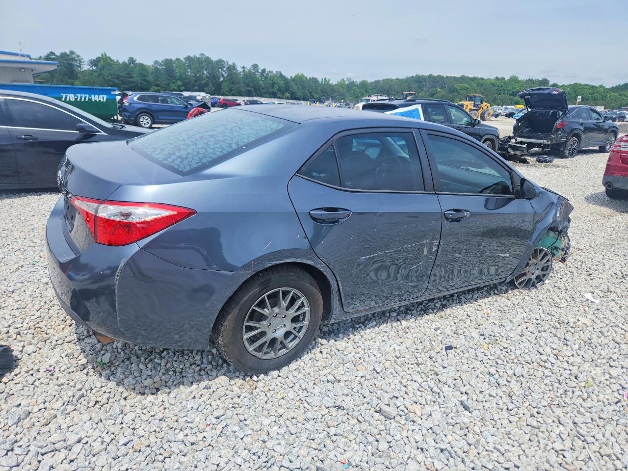 2015 TOYOTA COROLLA L photo 3