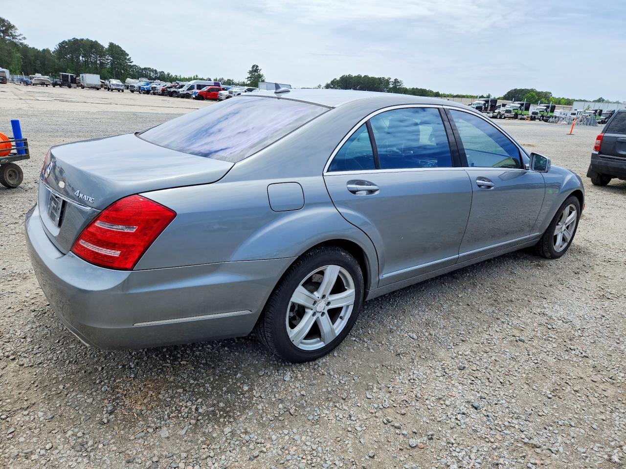 2011 MERCEDES-BENZ S 550 4MATIC photo 5
