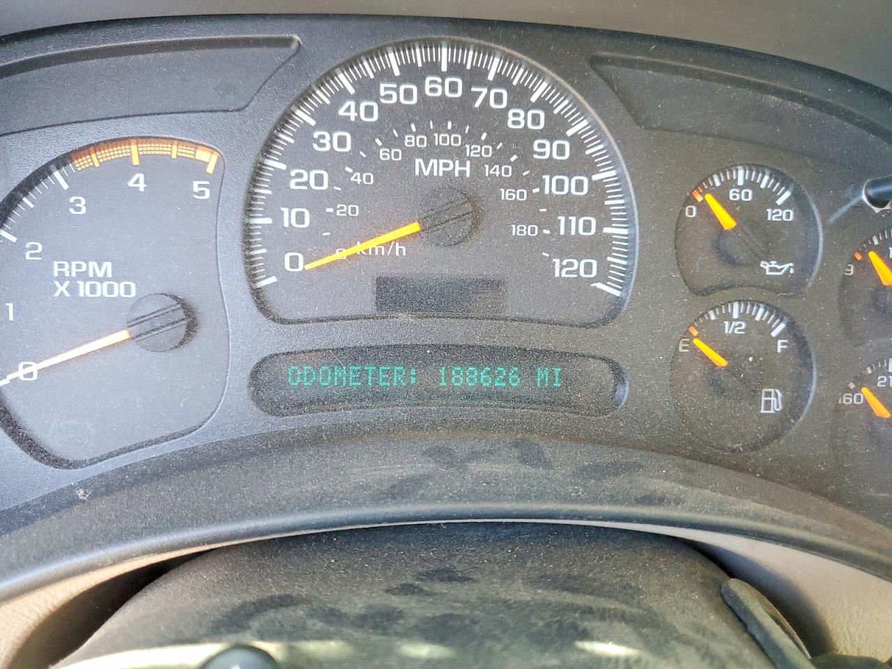 2003 CHEVROLET SILVERADO C2500 HEAVY DUTY photo 25