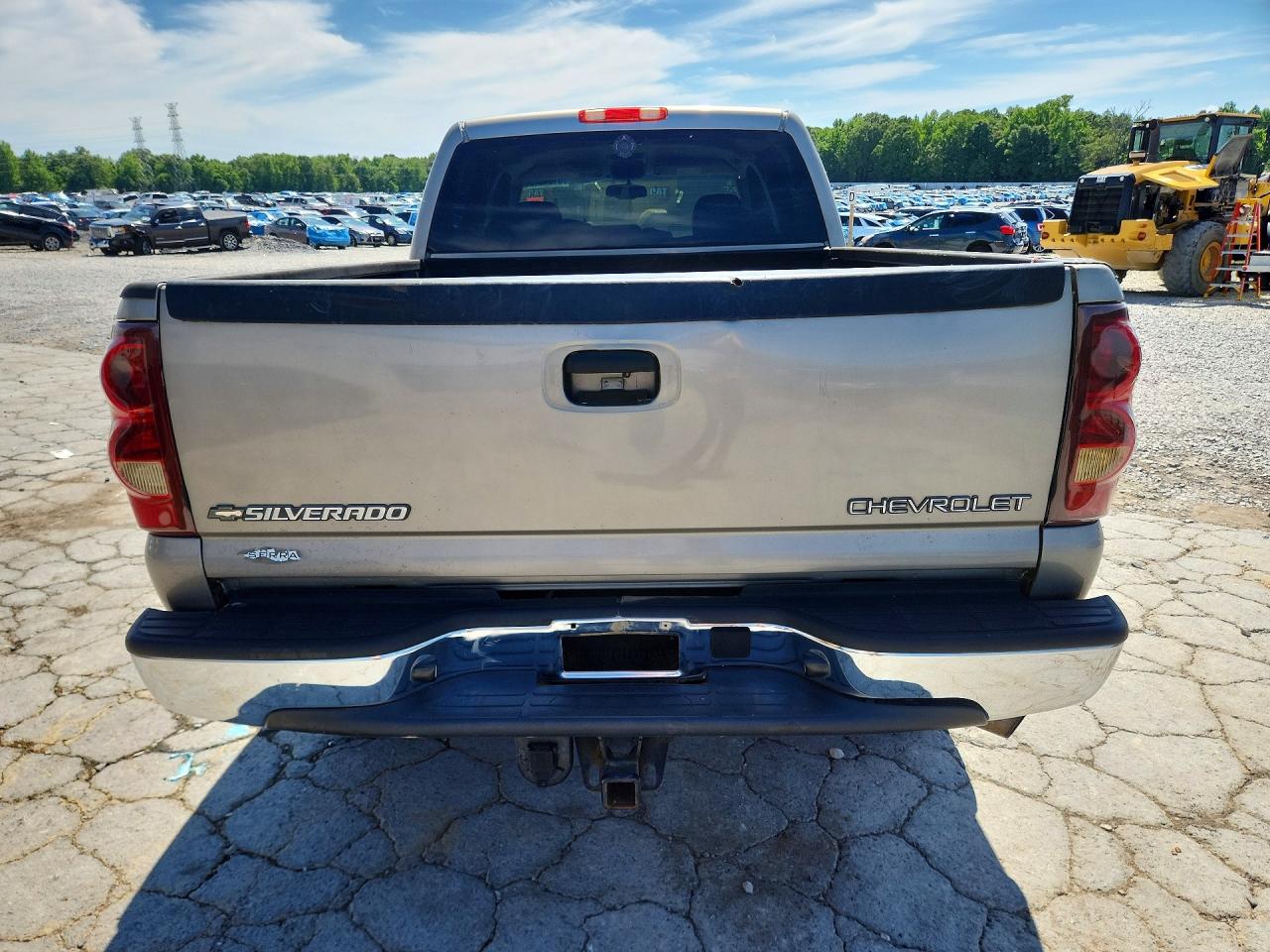 2003 CHEVROLET SILVERADO C2500 HEAVY DUTY photo 16