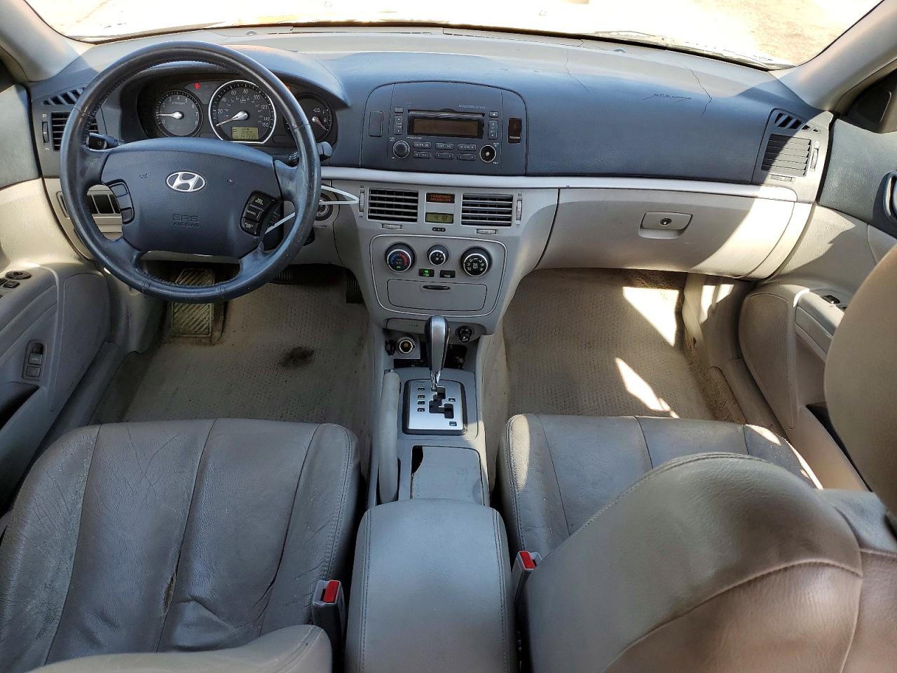 2006 HYUNDAI SONATA GL photo 15