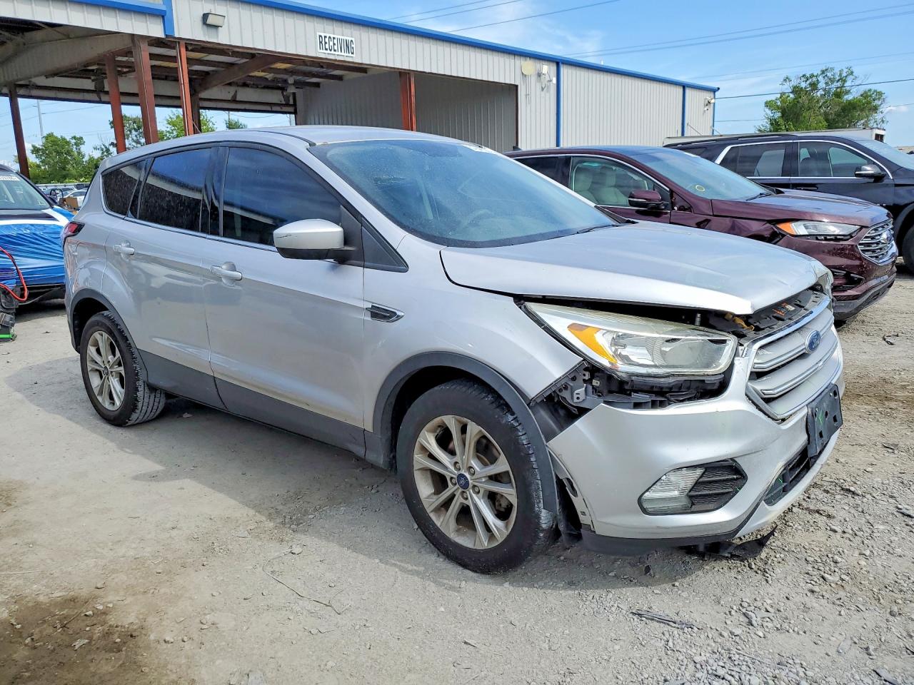 2017 FORD ESCAPE SE photo 7