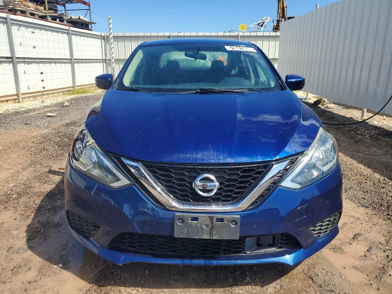 2019 NISSAN SENTRA photo 9