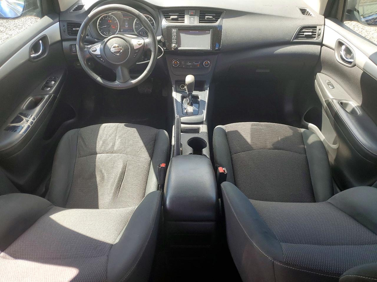 2019 NISSAN SENTRA photo 15