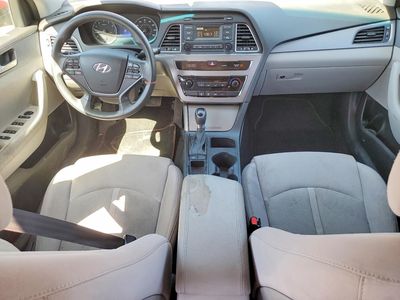 2017 HYUNDAI SONATA SE photo 22