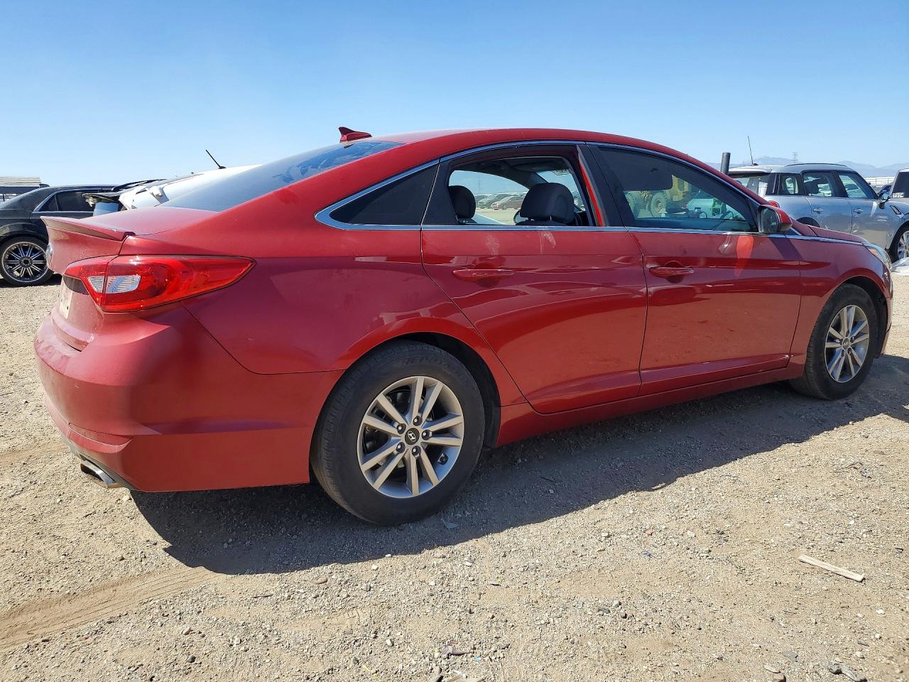 2017 HYUNDAI SONATA SE photo 7