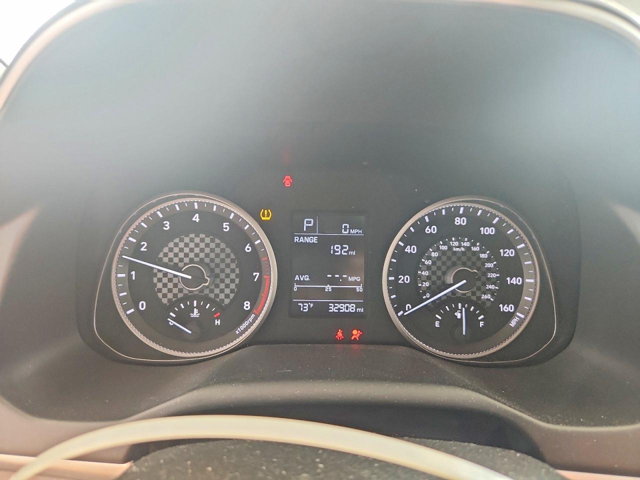2019 HYUNDAI ELANTRA SE photo 9
