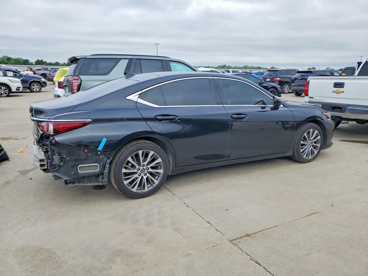 2020 LEXUS ES 350 photo 5