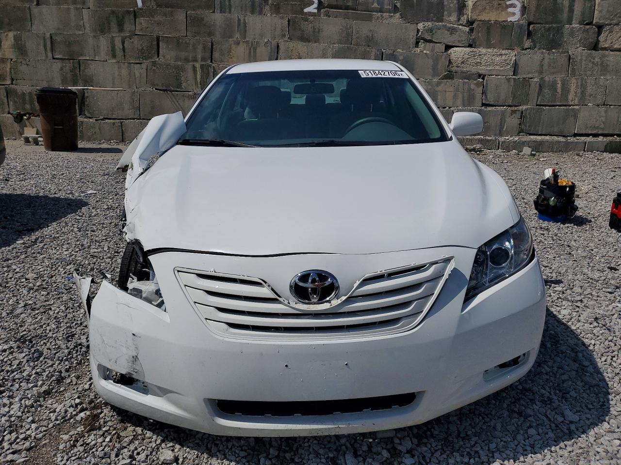 2009 TOYOTA CAMRY LE photo 9