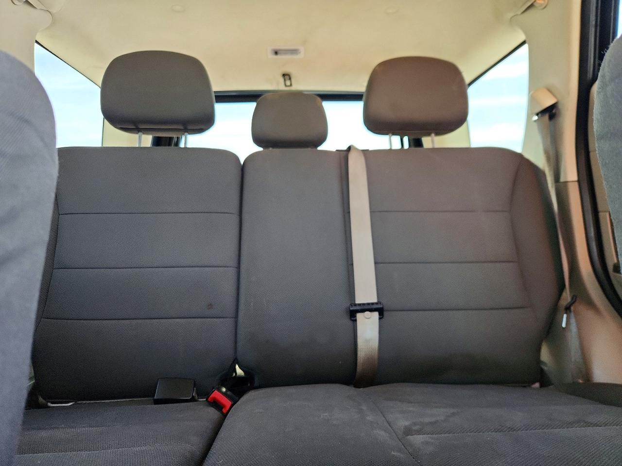 2010 FORD ESCAPE XLT photo 19