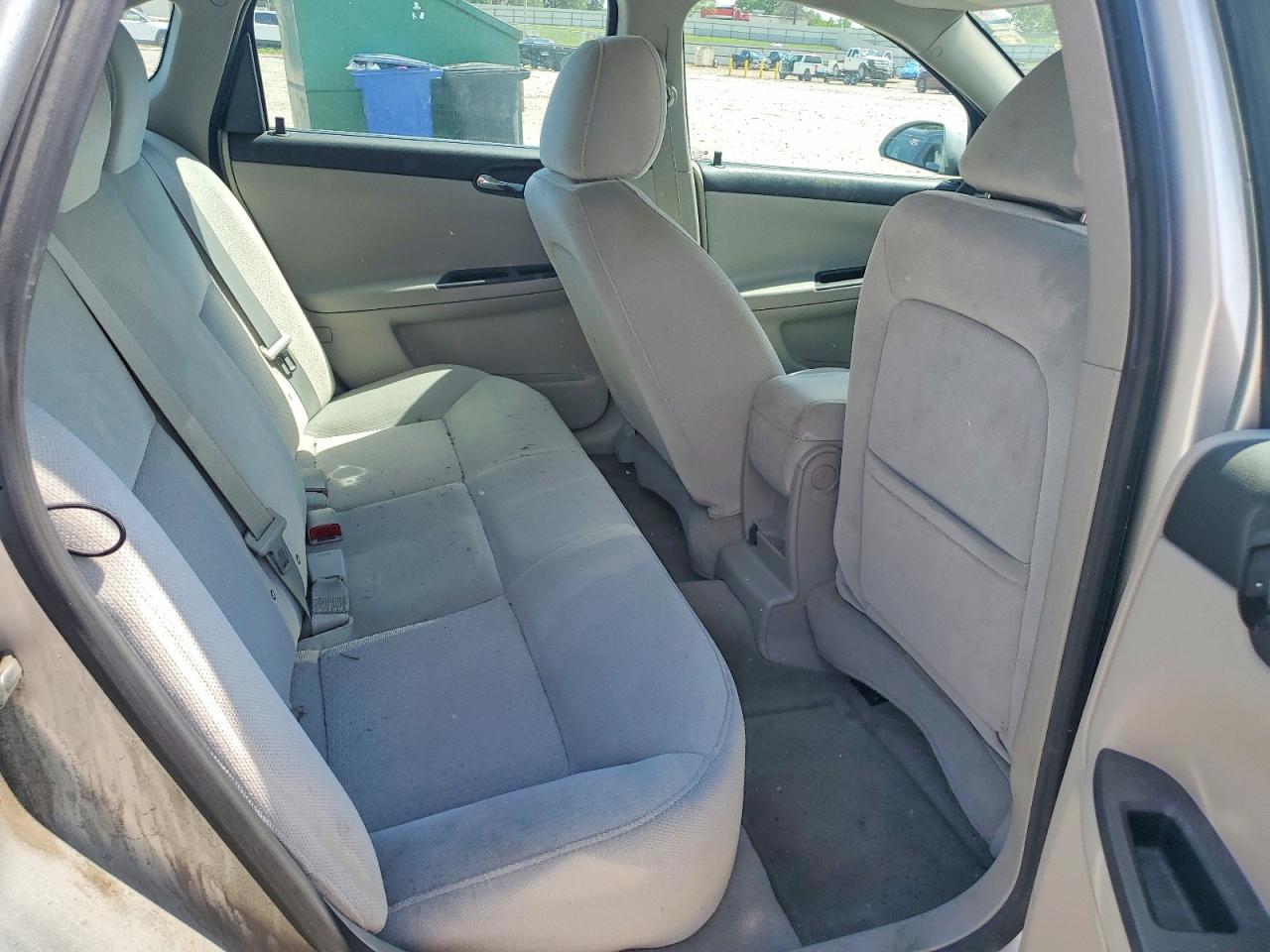2011 CHEVROLET IMPALA LS photo 19
