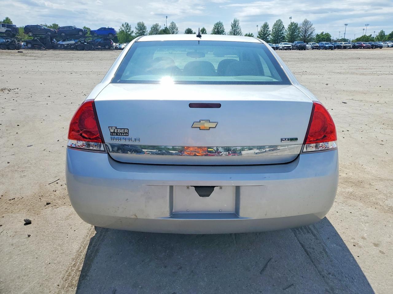 2011 CHEVROLET IMPALA LS photo 11
