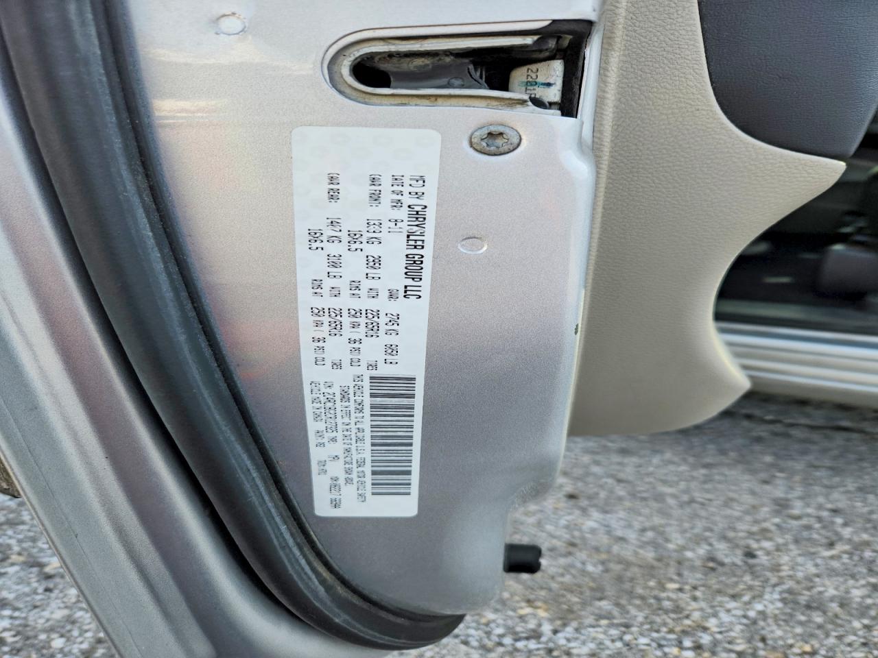 2012 CHRYSLER TOWN & COUNTRY TOURING photo 37