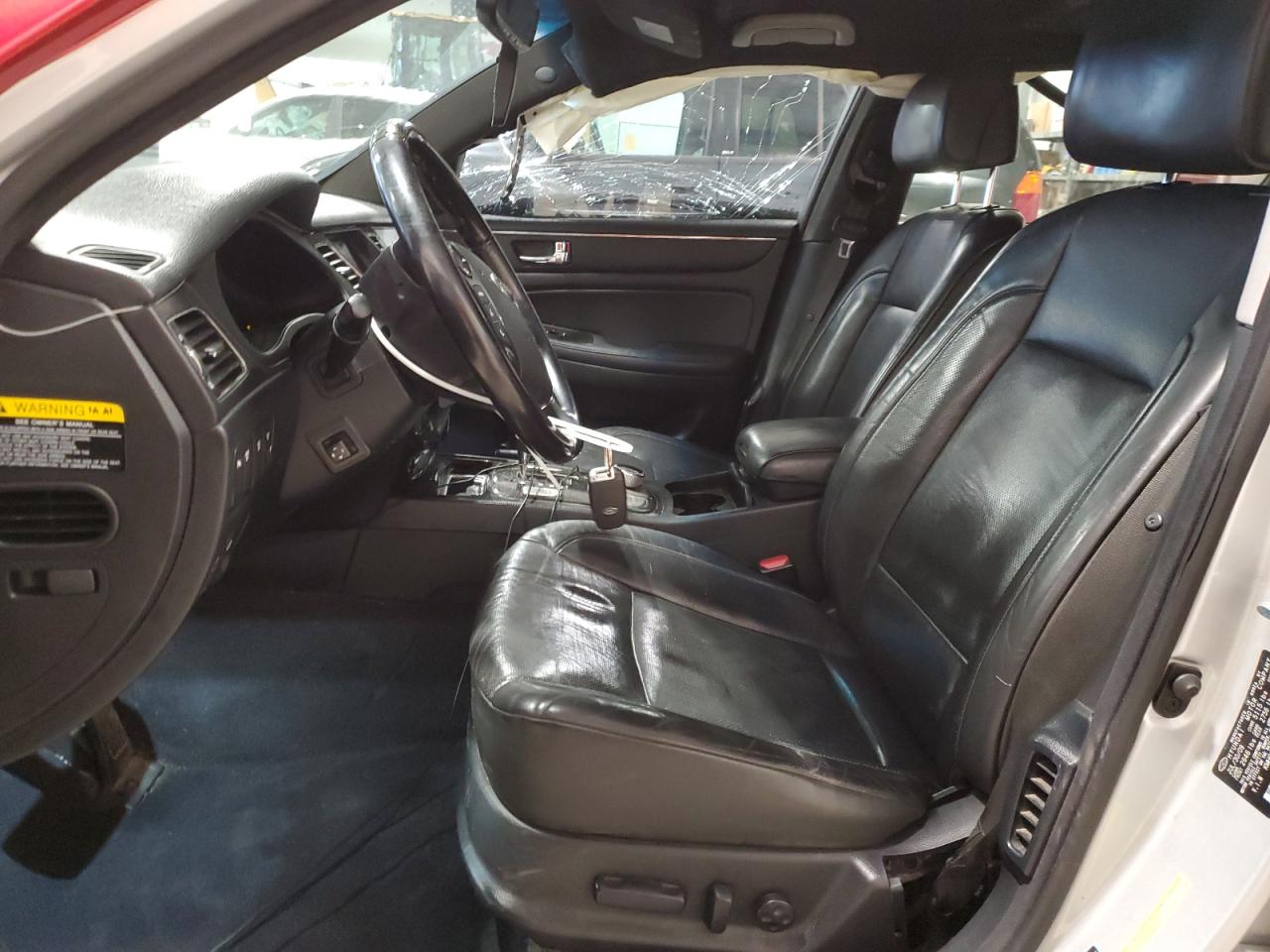 2010 HYUNDAI GENESIS photo 13