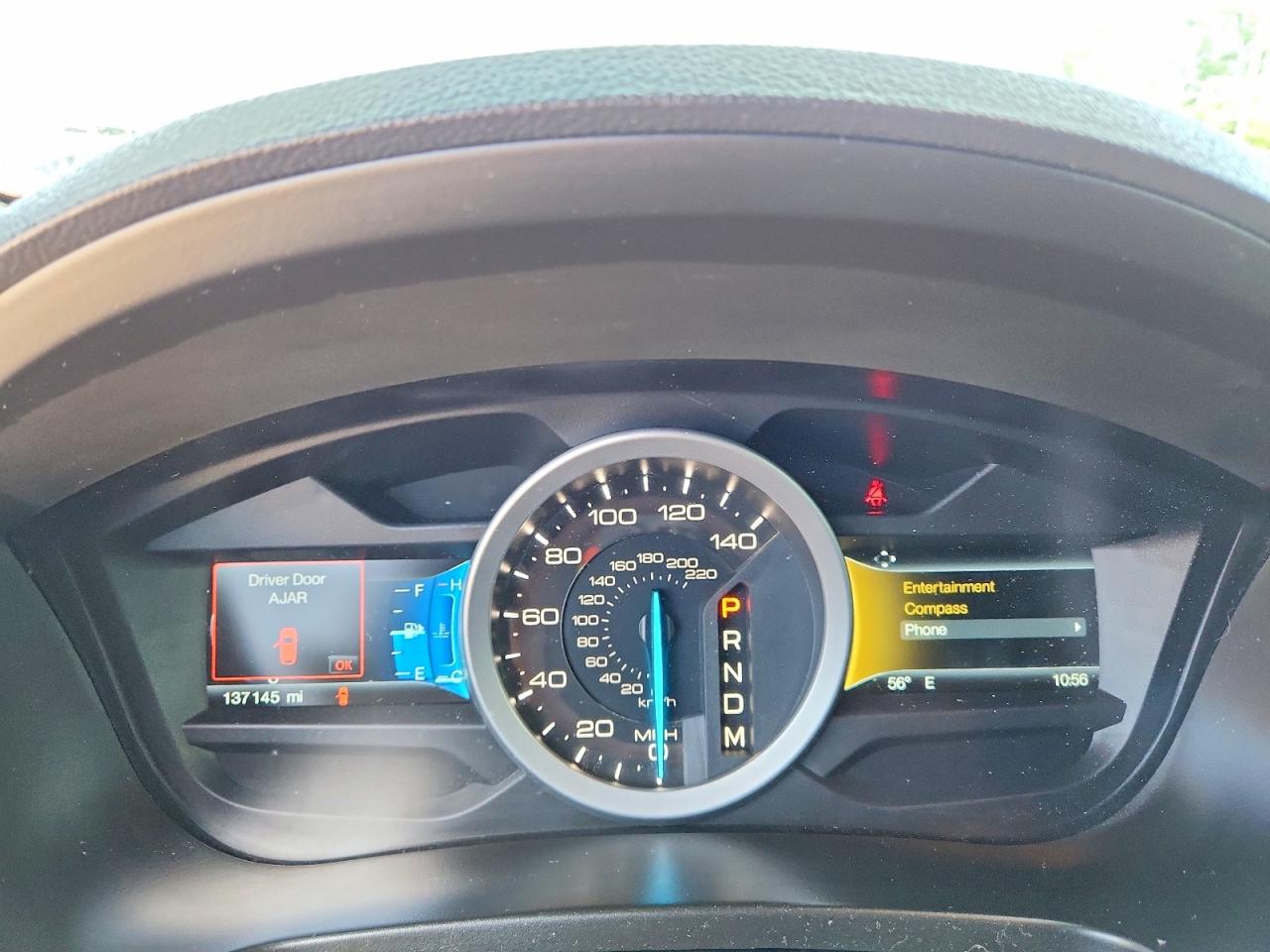 2015 FORD EXPLORER XLT photo 25