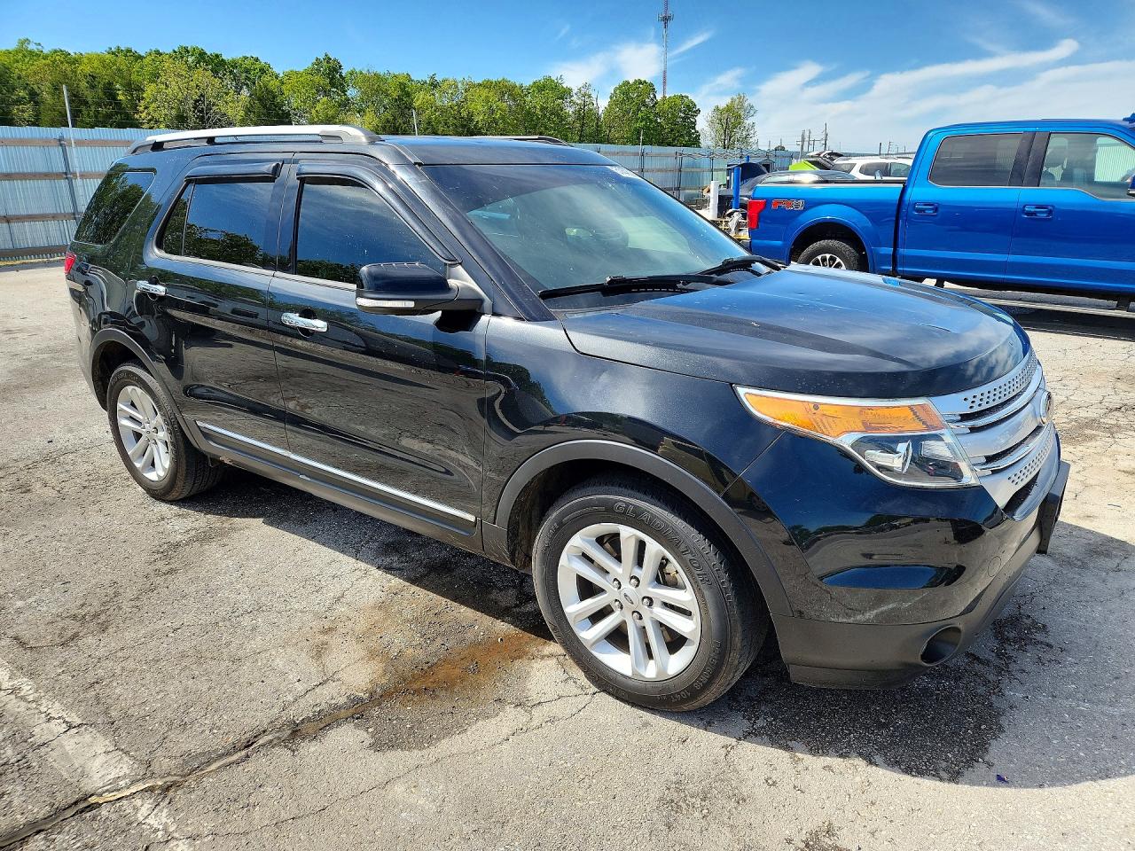 2015 FORD EXPLORER XLT photo 10