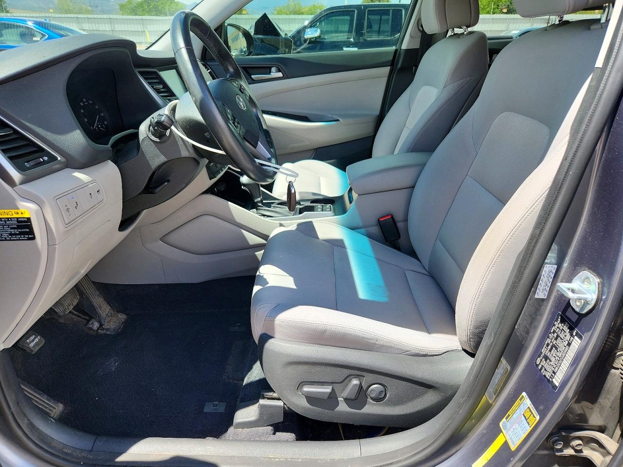 2018 HYUNDAI TUCSON VALUE photo 19