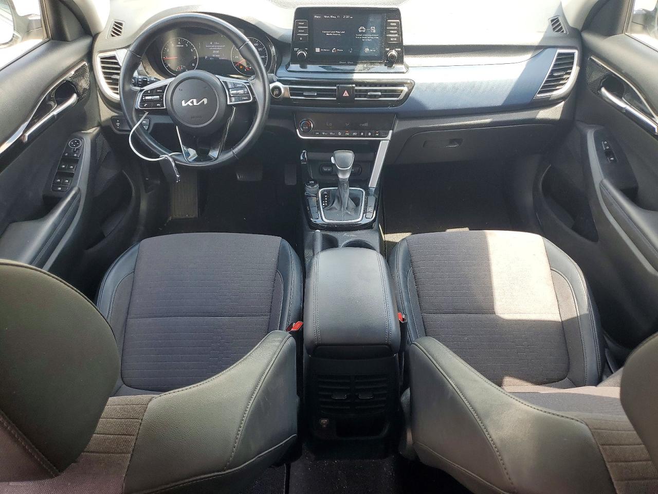 2023 KIA SELTOS S photo 15