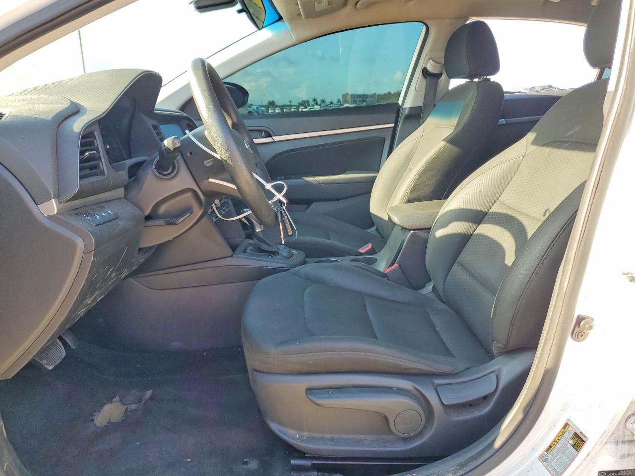 2020 HYUNDAI ELANTRA GLS(MIDDLE) photo 13