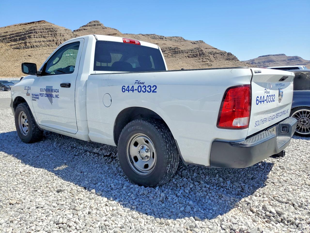 2019 RAM 1500 CLASSIC TRADESMAN photo 2