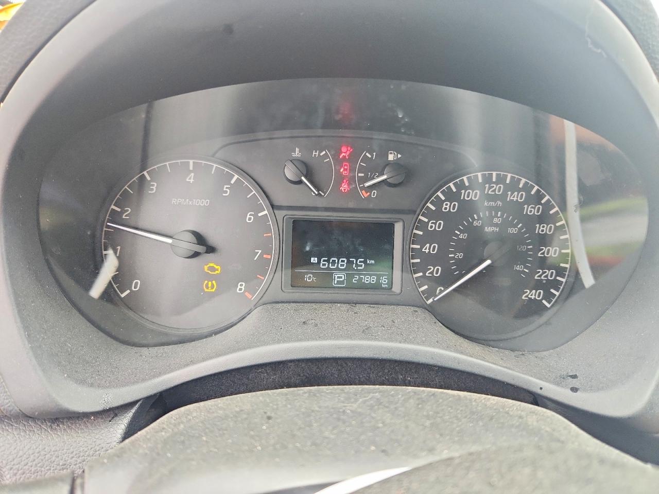 2014 NISSAN SENTRA S photo 17