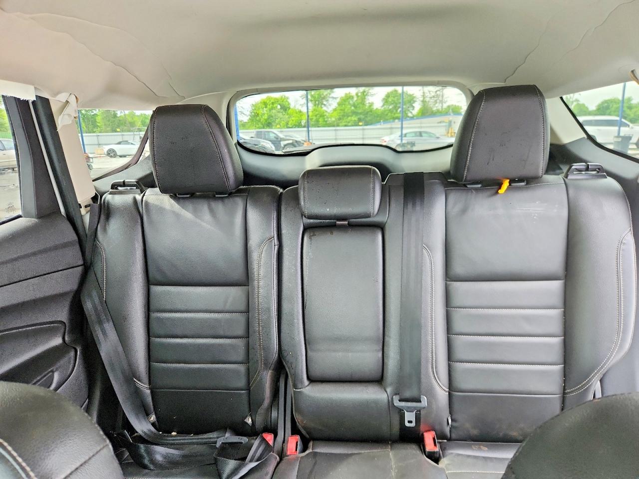 2014 FORD ESCAPE SE photo 19