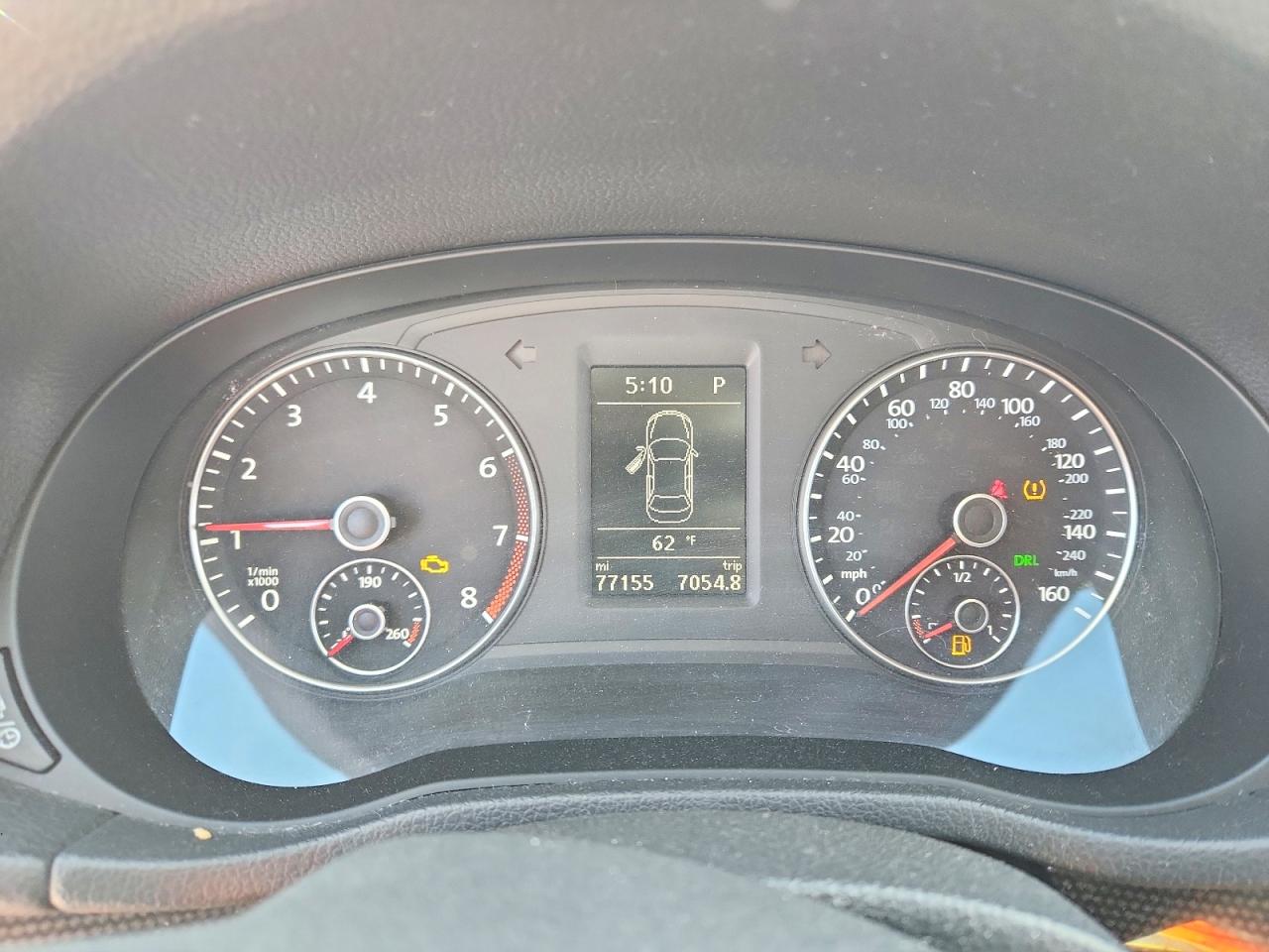 2015 VOLKSWAGEN PASSAT SE photo 25