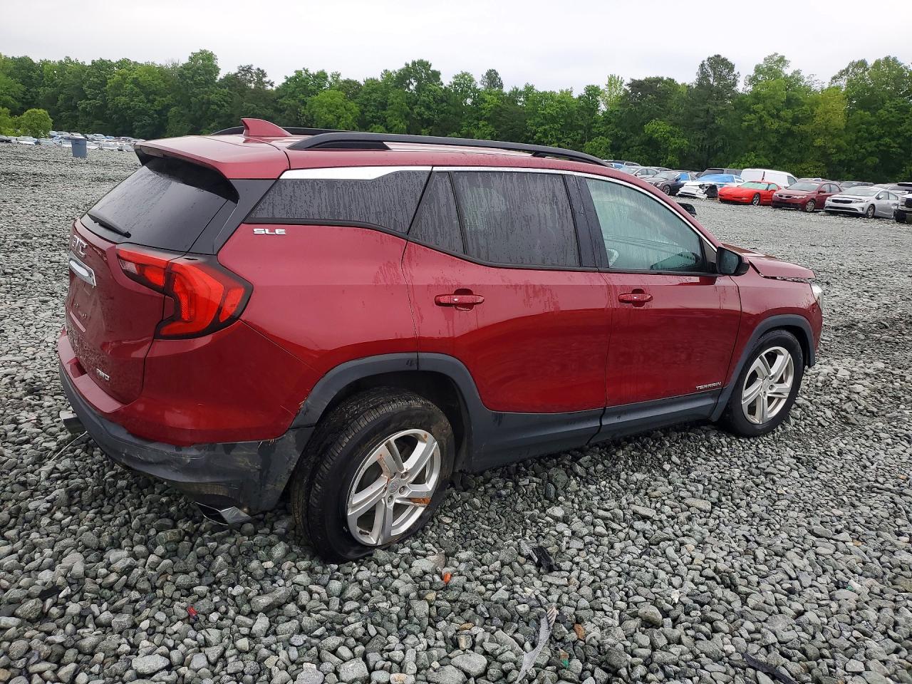 2018 GMC TERRAIN SLE photo 3