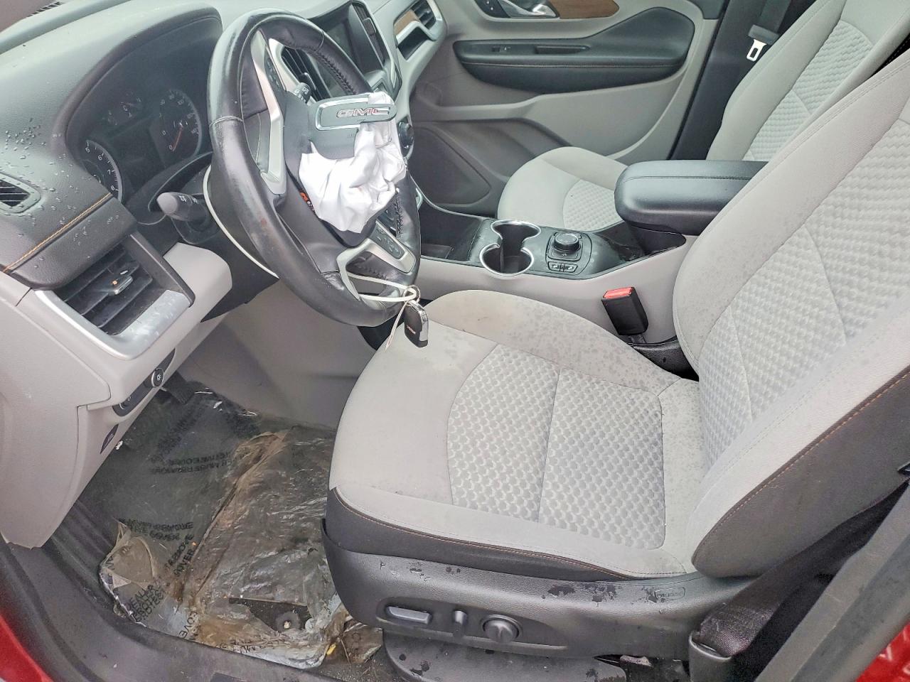 2018 GMC TERRAIN SLE photo 7