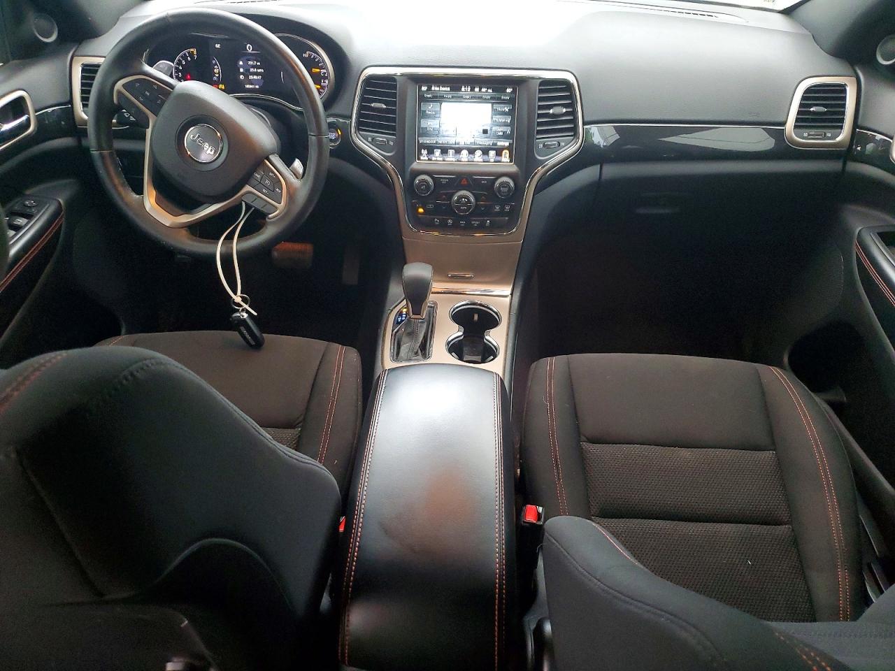 2016 JEEP GRAND CHEROKEE LAREDO photo 15