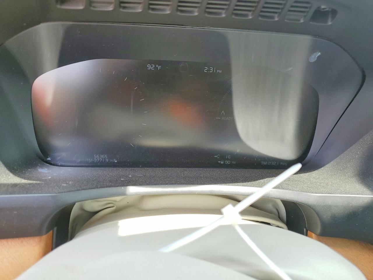 2021 VOLVO XC90 T8 RECHARGE MOMENTUM photo 9