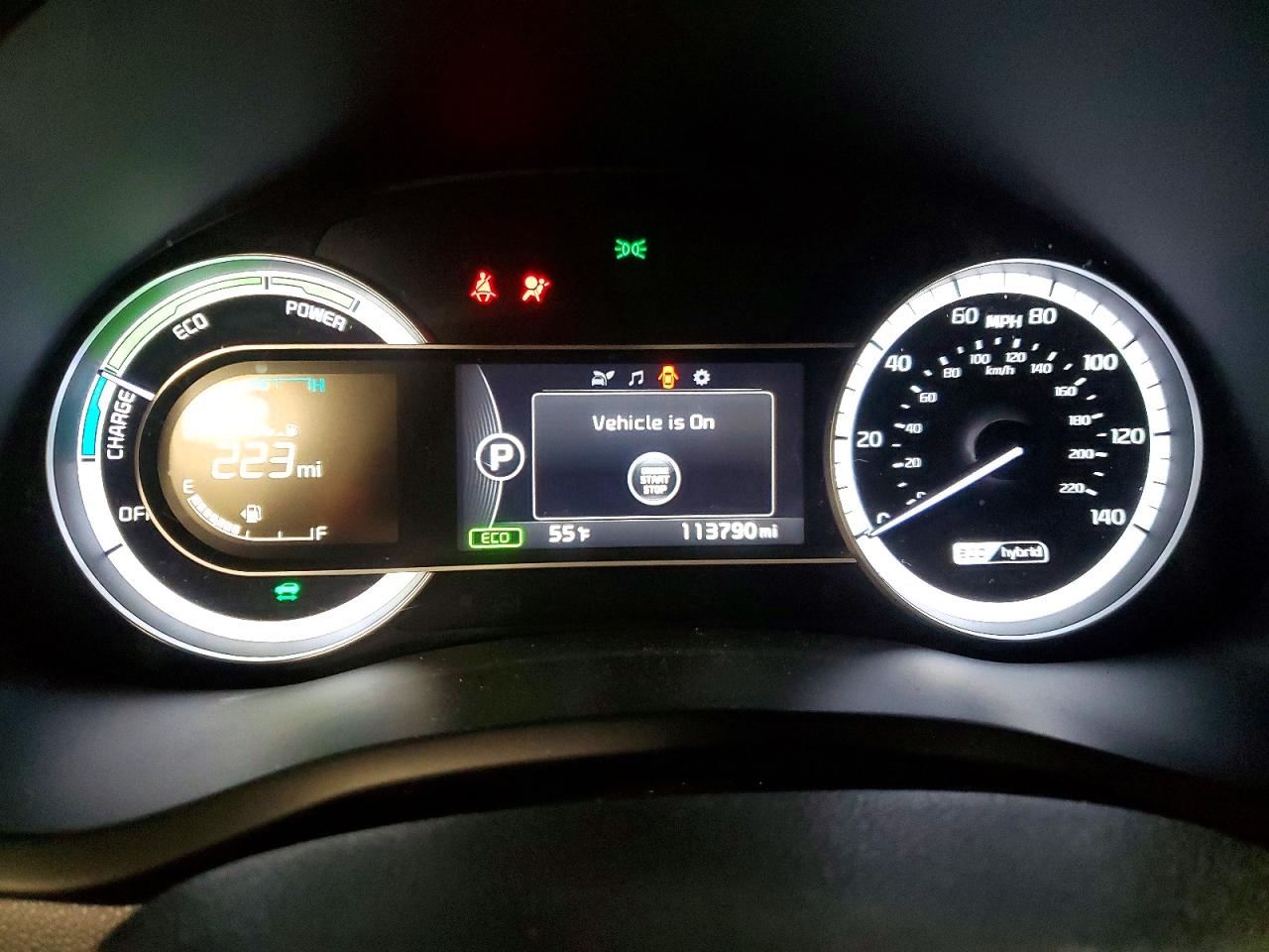 2017 KIA NIRO LX photo 25